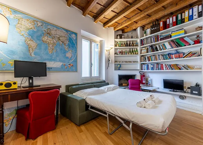 Navigli View Cozy Appartement *